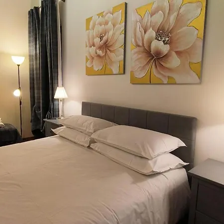 Sottocastello 2 شقة