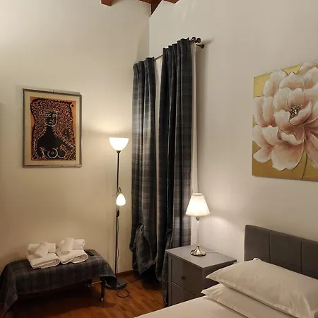 Sottocastello 2 شقة