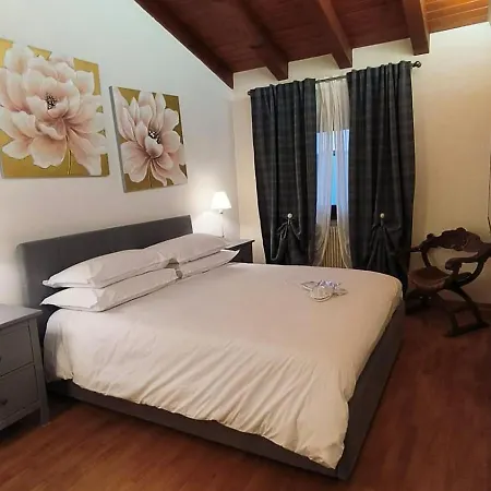 Sottocastello 2 * غوريزيا