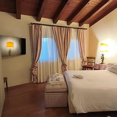 Sottocastello 2 Apartament Gorycja