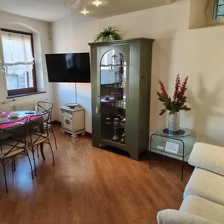 Sottocastello 2 شقة *